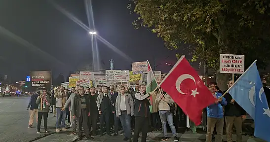 Konya'da Gazze için tarihi buluşma: Binlerce kişi Filistin için tek yürek oldu