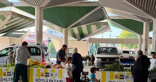 Konya'da her Cumartesi kapış kapış gidiyor: Doğal ürün arayanlar o pazara akın ediyor