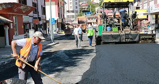 Konya'da ulaşım konforunu artıracak asfalt çalışmaları sürüyor