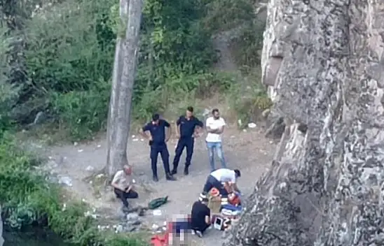 17 yaşındaki genç girdiği nehirde boğuldu