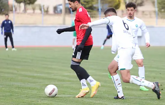 1922 Konyaspor üzdü!