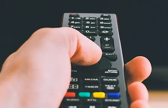 3 Kasım Cuma TV yayın akışı! Cuma akşamı hangi dizi ve filmler var? İşte detaylar...