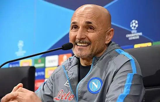 33 yıl sonra Napoli'yi Şampiyonluğa ulaştıran Spalletti, takımdan ayrılıyor