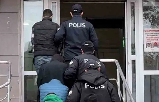 4 hırsızlık zanlısı tutuklandı