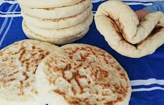 45 yıllık Makedonyalı aşçı bulut gibi bazlamanın sırrını verdi! Bir tutam eklemek yetiyor