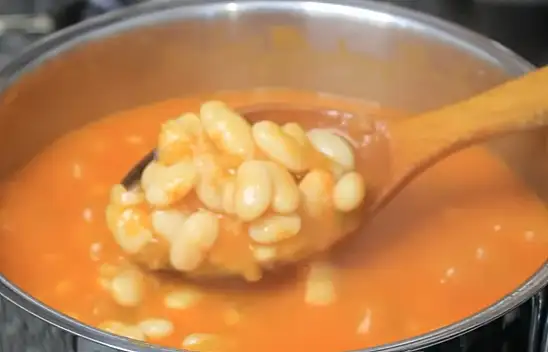 50 yıllık Süleymaniye kurucusunun sırrı. Kuru fasulyenin dağılmasını önleyen baharat