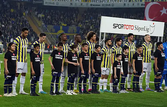 Konyaspor - Fenerbahçe maçına depremzedede çocuklar misafir oldu