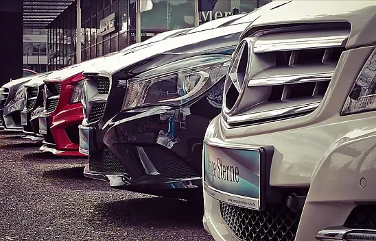 AB'de yeni otomobil satışları martta hızlı arttı