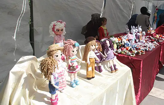 ADEM'den sergi açılışı