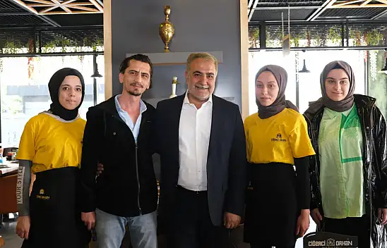 Ağralı: Seçimi meydanlarda kazanacağız