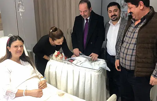 Ahmet Baran Yazgan eşi Güliz Yazgan kimdir? Ahmet Baran Yazgan evli mi, Güliz Yazgan ne iş yapıyor?
