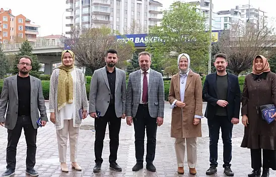 AK Parti Konya Milletvekili Adayı Meryem Göka, vatandaşlarla bir araya geldi