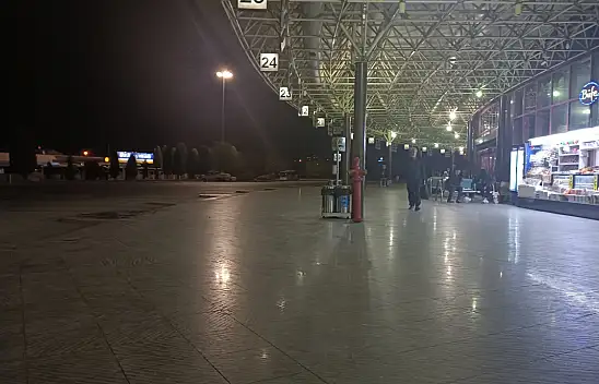 Akaryakıt zamlandı otogar boşaldı: Konya Şehirlerarası Otobüs Terminali'nin eski halinden eser yok şimdi!