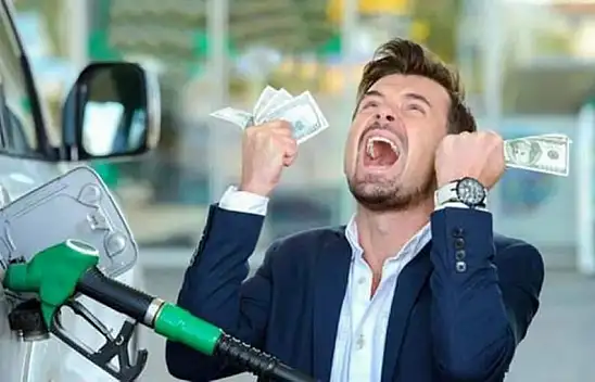 Akaryakıt zammı sonrası AK Parti'den flaş açıklama: Zamlar geri mi alınacak?