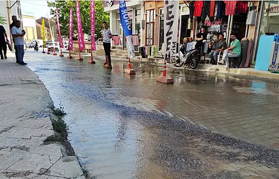 Akşehirli esnaf 'Baraj açılışımıza hoş geldiniz'