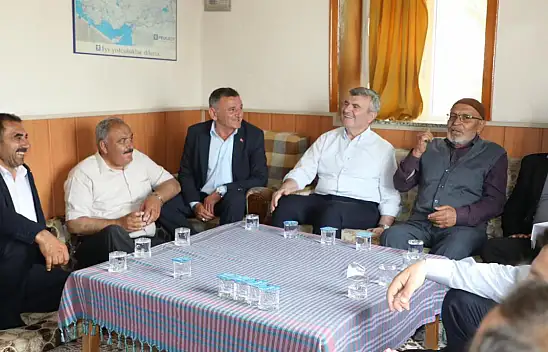 Akyürek, Karapınar'da vatandaşlarla buluştu