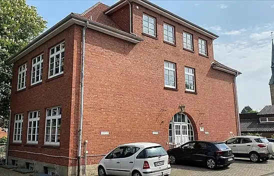 Almanya'da 35 camiye tehdit ya da saldırı