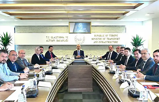 Altay, Bakan Uraloğlu'nu ziyaret etti