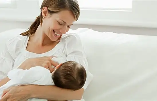 Anne sütü çocukları birçok hastalıktan koruyor