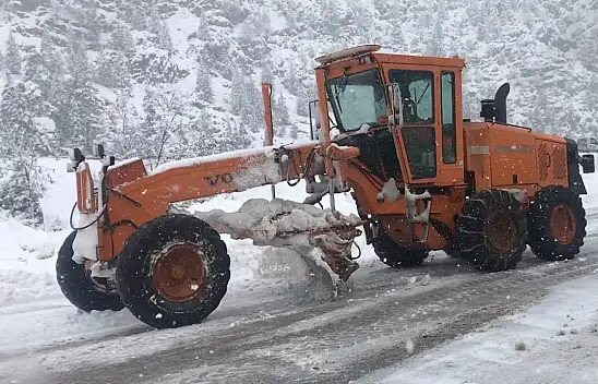 Antalya-Konya Karayolu tırların geçişine açıldı