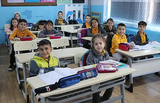 Ara tatil bitti, ilk ders zili çaldı