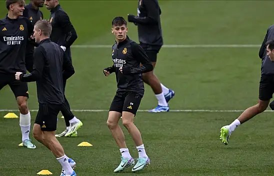 Arda Güler'in sakatlığı nüksetti: Milli oyuncu antrenmanda yer almadı!