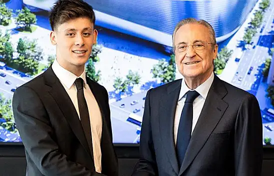 Arda Güler, resmi imzayı attı. Forma numarası belli oldu