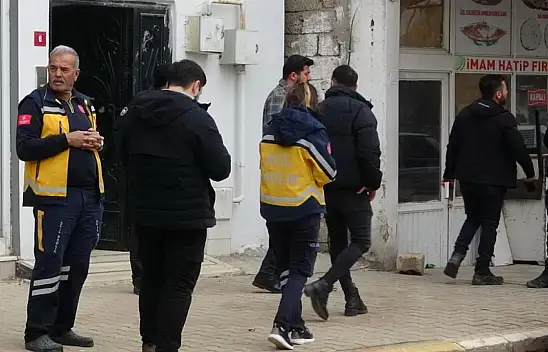 Asansörde ölü bulundu