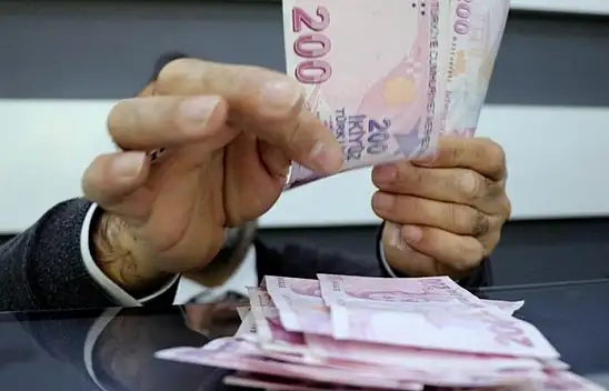 Asgari ücret tarihinde bir ilk: Hükümete yakın gazete yeni kararı duyurdu