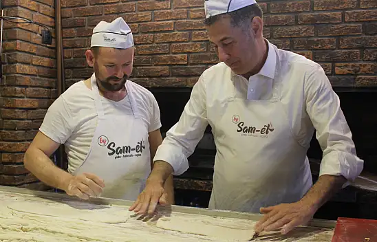 Ata İttifakı Cumhurbaşkanı adayı Oğan, Samsun'da ziyaretlerde bulundu