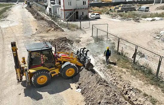 Başkan Altay: 'yılın ilk 8 ayında 162 km şebeke, 139 adet altyapı hizmeti yaptık.'