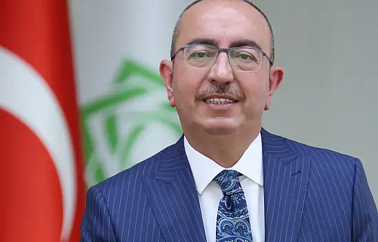 Başkan Kavuş: Ramazandan ayrılmanın hüznü Bayrama kavuşmanın sevinci var