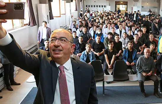 Başkan Kavuş 'tan gençlere önemli duyuru: o ücretleri hesaplara yatırıyoruz