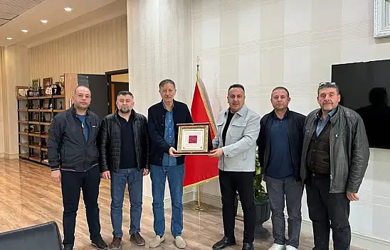 Başkan Ünlügül, Aslan Korkmaz'ı ziyaret etti