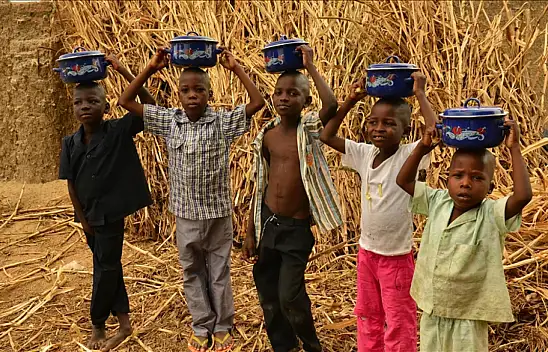 Batı Afrika'da insanlık dramı