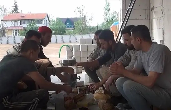 Bayramda çalışan işçi: 'İşçi hakkı yok' 