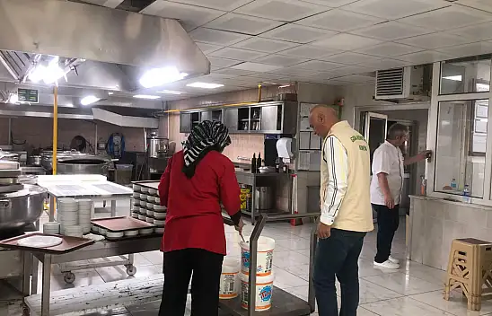 Beyşehir'de gıda satışı yapan işyerleri denetlendi