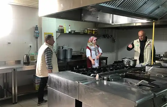 Beyşehir'de kafeterya, büfe, yemekhaneler denetlendi