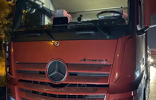 Bir tır dorsesinde 8 ton midye ele geçirildi