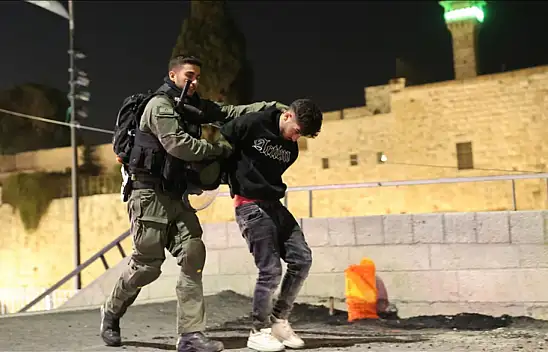 BM: İsrail'in 1967'den beri tutukladığı Filistinlilerin sayısı 800 bini aştı