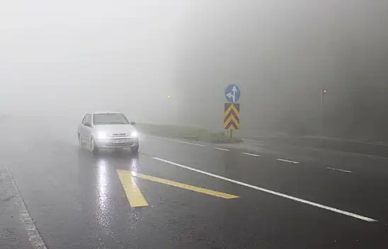Bolu Dağı'nda görüş mesafesi 20 metreye kadar düştü