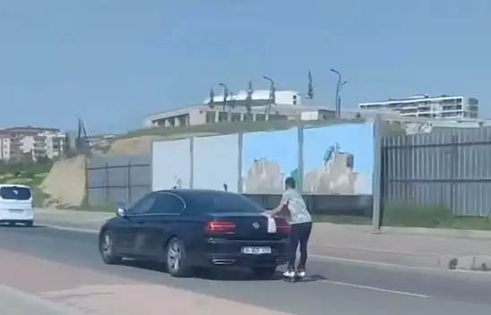 Tehlikeli yolculuk: Canını hiçe saydı!