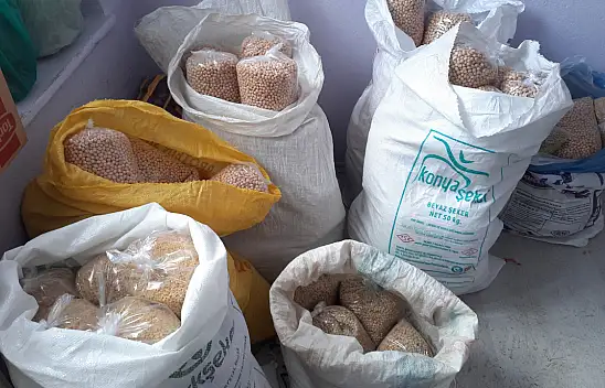 Bozkır halkından depremzedelere gıda desteği