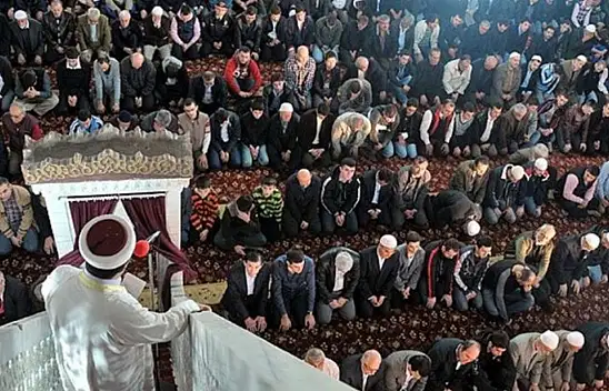 Bugün 20 Ekim Cuma, peki Cuma hutbesinde ne var?