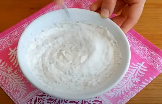 Cips sosu hazırlarken yapılan hata! 2 yemek kaşığı ekleyince aslında daha lezzetli oluyor…