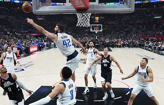 Dallas Mavericks seriyi 1-1'e getirdi