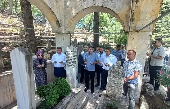 Davutoğlu, Konya'da baba ocağını ziyaret edecek