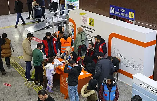 Depremzedelere Konya otogarında 24 saat hizmet