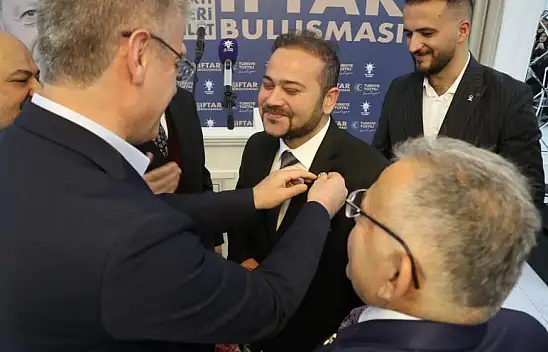 DEVA Partisi'nden 3 isim AK Parti'ye Katıldı