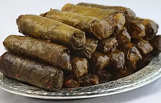 Dolma sarma tarifi: Türk mutfağının vazgeçilmez lezzeti